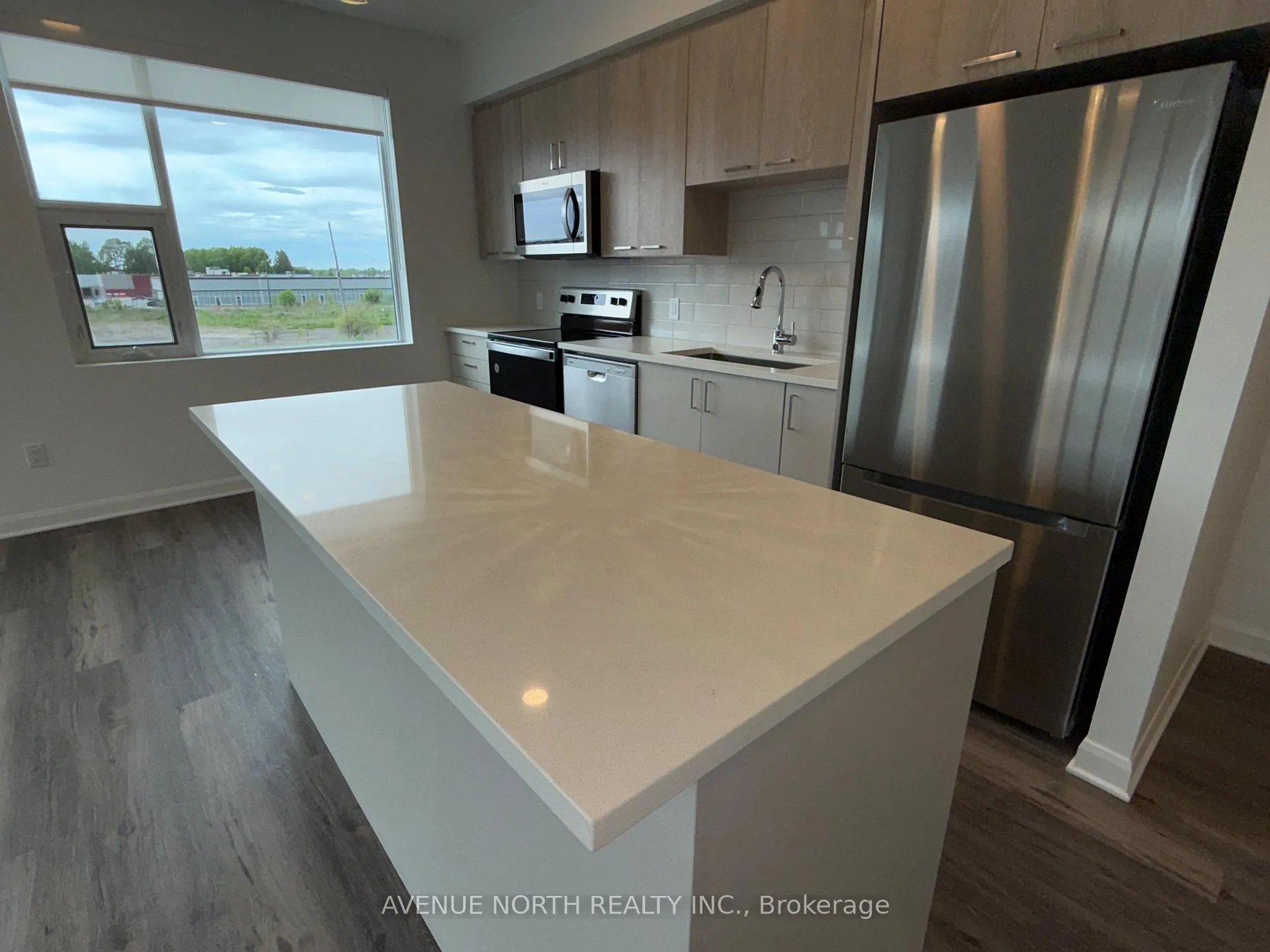 Photo 9 of 4838 Bank Street, Ottawa, Blossom Park/Kemp Park/Findlay Creek — HOMEH