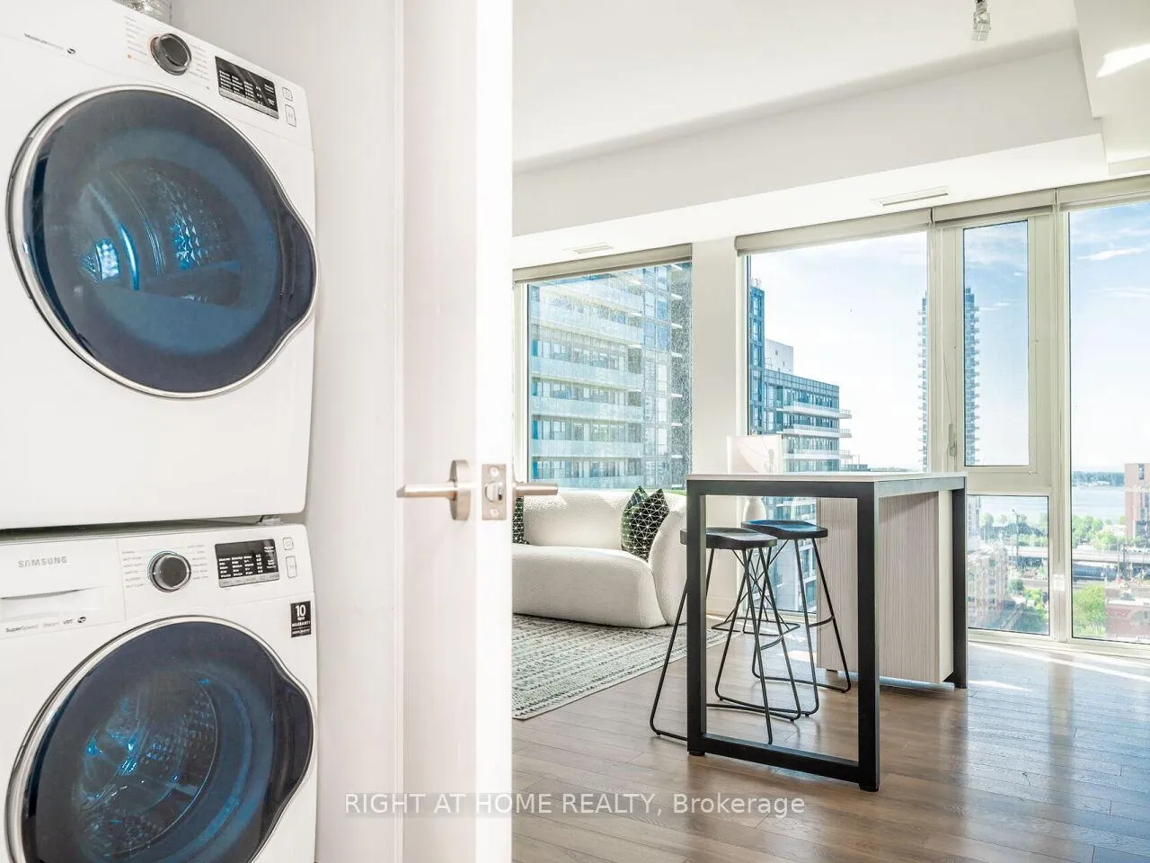 Photo 28 of Unit 1613, 158 Front Street E, Toronto, Moss Park — HOMEH