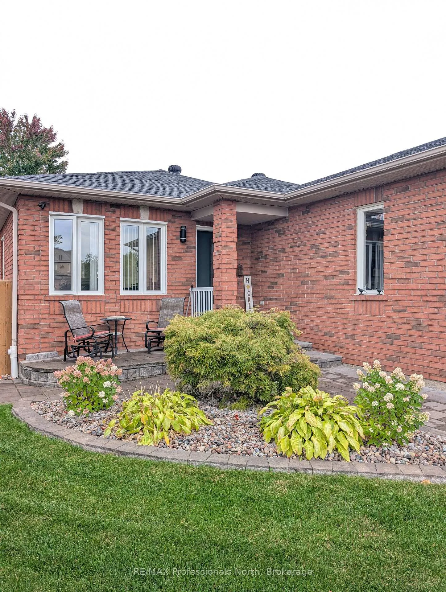 Photo 39 of 66 Coleman Drive, Barrie, Edgehill Drive — HOMEH