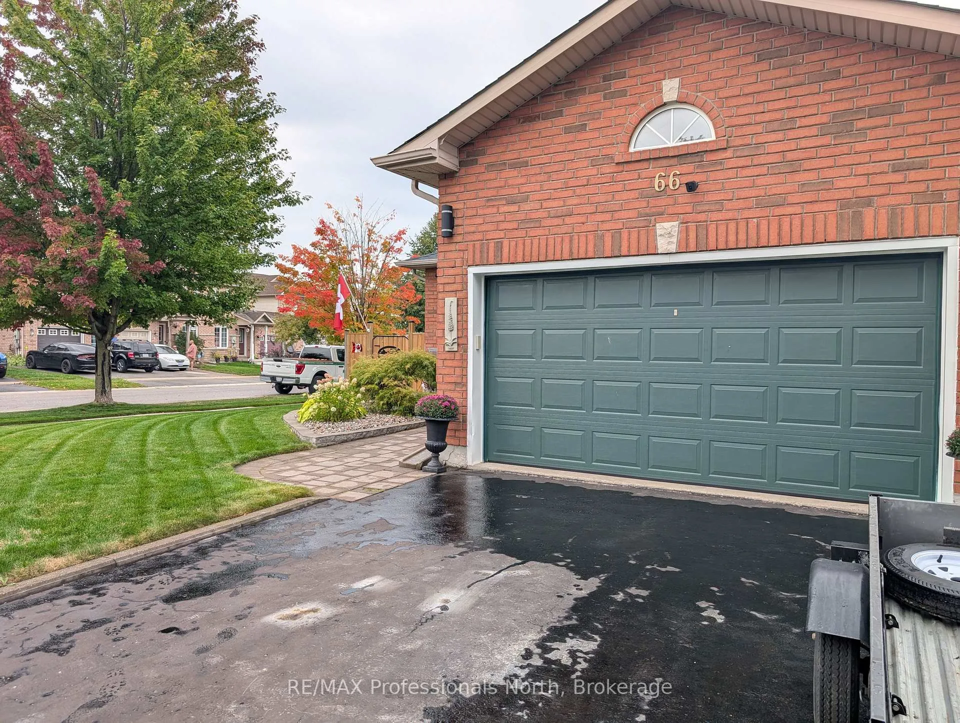 Photo 40 of 66 Coleman Drive, Barrie, Edgehill Drive — HOMEH