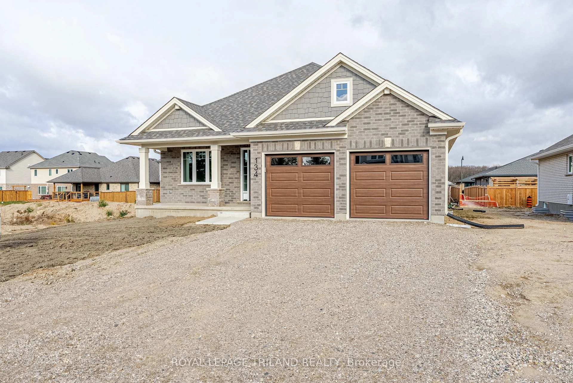 Photo 3 of 37 Harrow Lane, St. Thomas — HOMEH