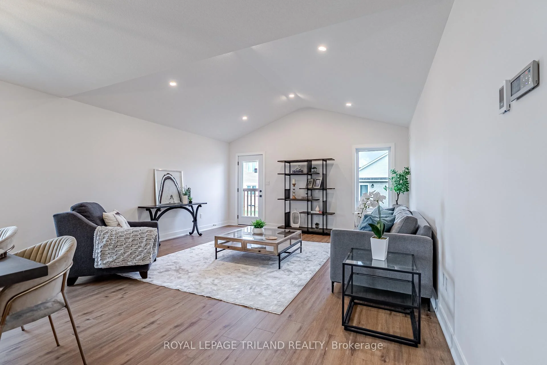 Photo 26 of 37 Harrow Lane, St. Thomas — HOMEH