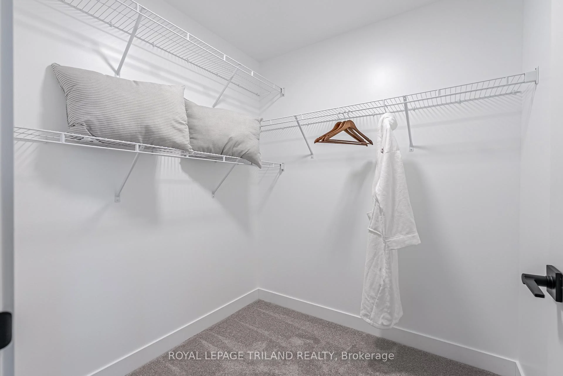 Photo 41 of 37 Harrow Lane, St. Thomas — HOMEH