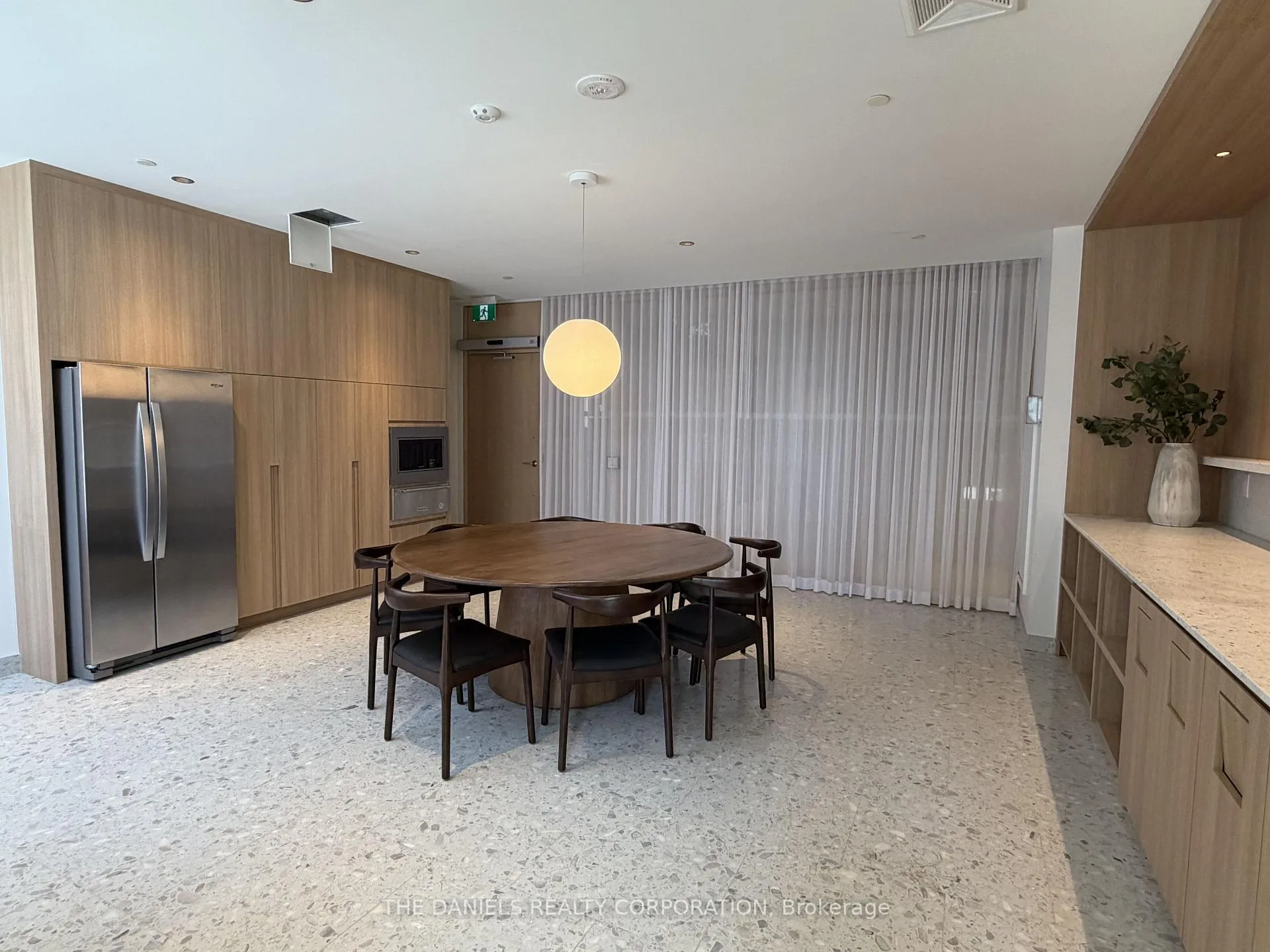 Photo 20 of Unit 2712, 395 Square One Drive, Mississauga, City Centre — HOMEH