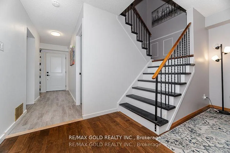 Photo 8 of 24 Terry Hill, Brampton, Heart Lake East — HOMEH