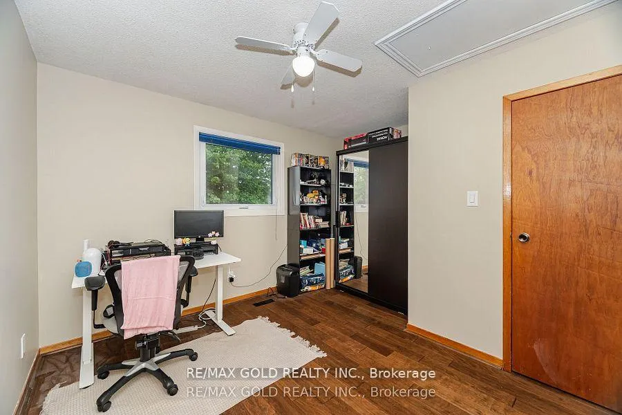 Photo 25 of 24 Terry Hill, Brampton, Heart Lake East — HOMEH
