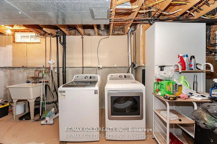 Photo 31 of 24 Terry Hill, Brampton, Heart Lake East — HOMEH