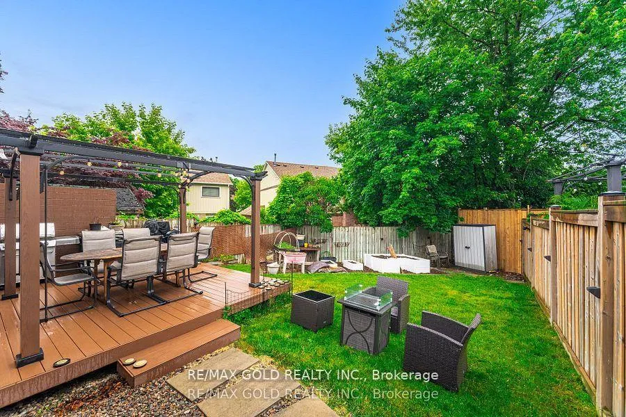 Photo 36 of 24 Terry Hill, Brampton, Heart Lake East — HOMEH