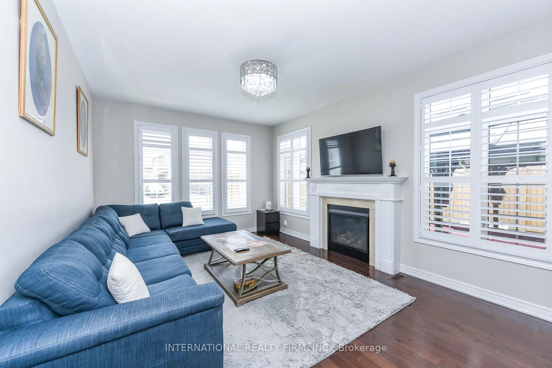 Photo 7 of 578 Dougall Avenue, Caledon, Rural Caledon — HOMEH