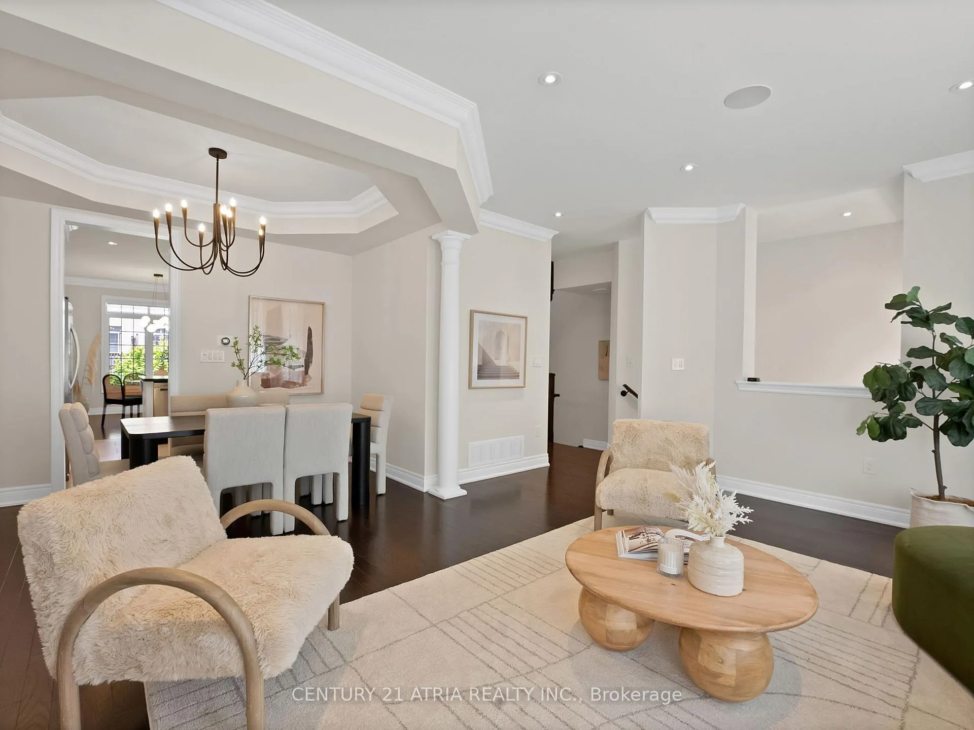 Photo 4 of 33 Bloorview Place, North York, Don Valley Village — HOMEH