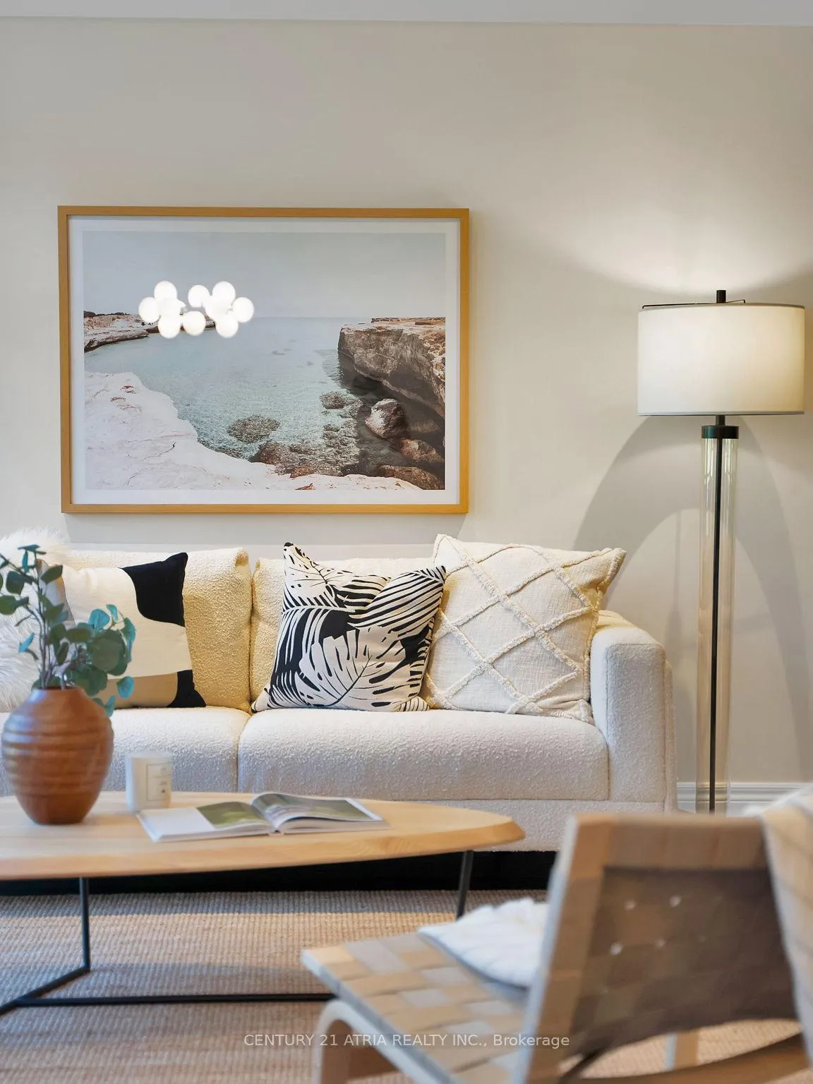 Photo 8 of 33 Bloorview Place, North York, Don Valley Village — HOMEH