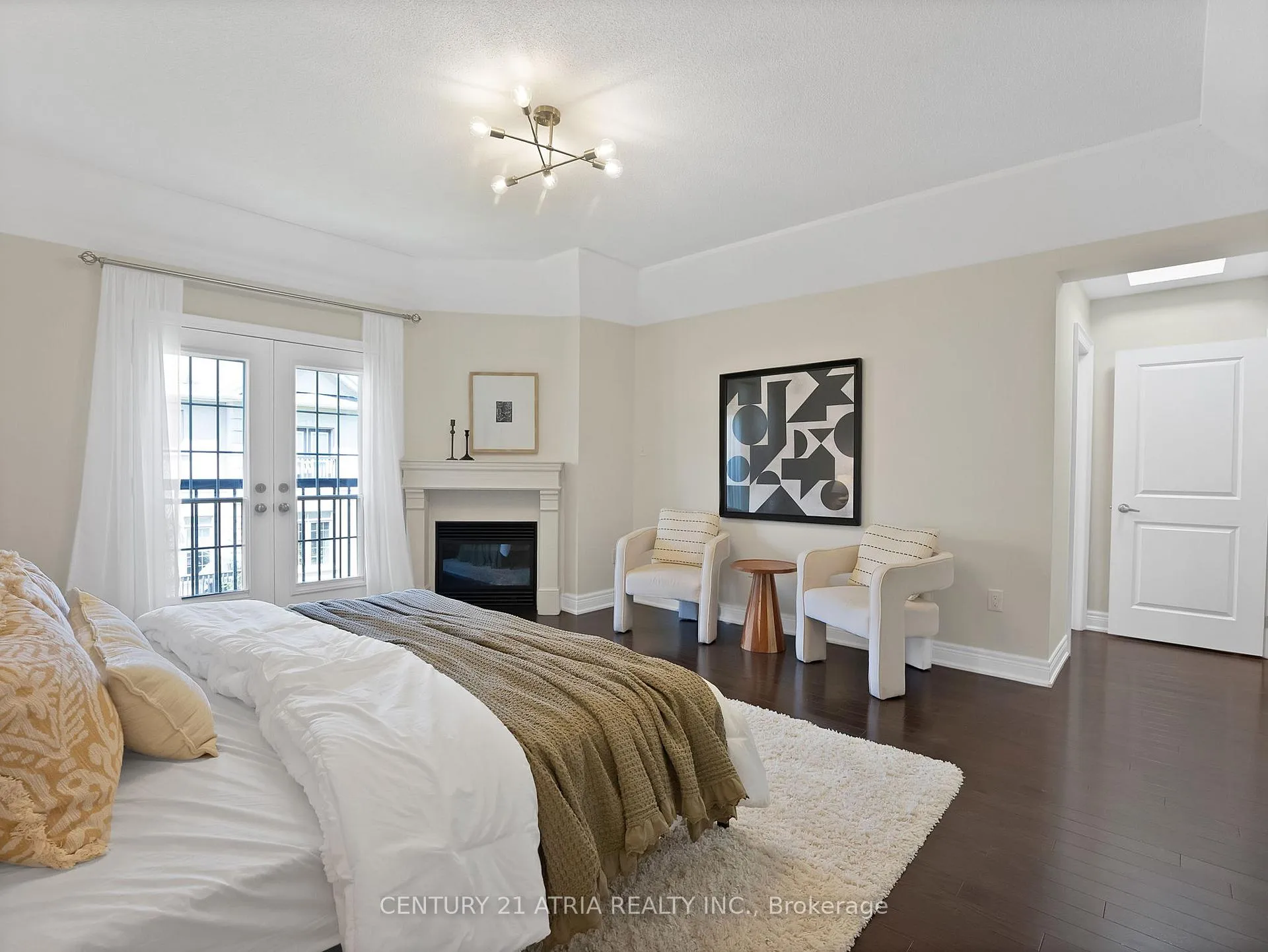 Photo 18 of 33 Bloorview Place, North York, Don Valley Village — HOMEH