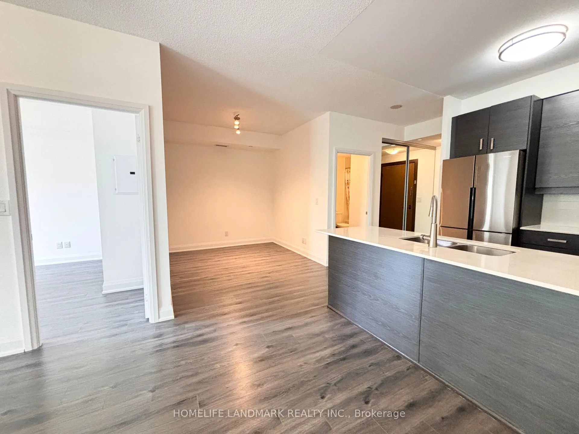 Photo 18 of Unit 207, 1 Uptown Drive, Markham, Unionville — HOMEH