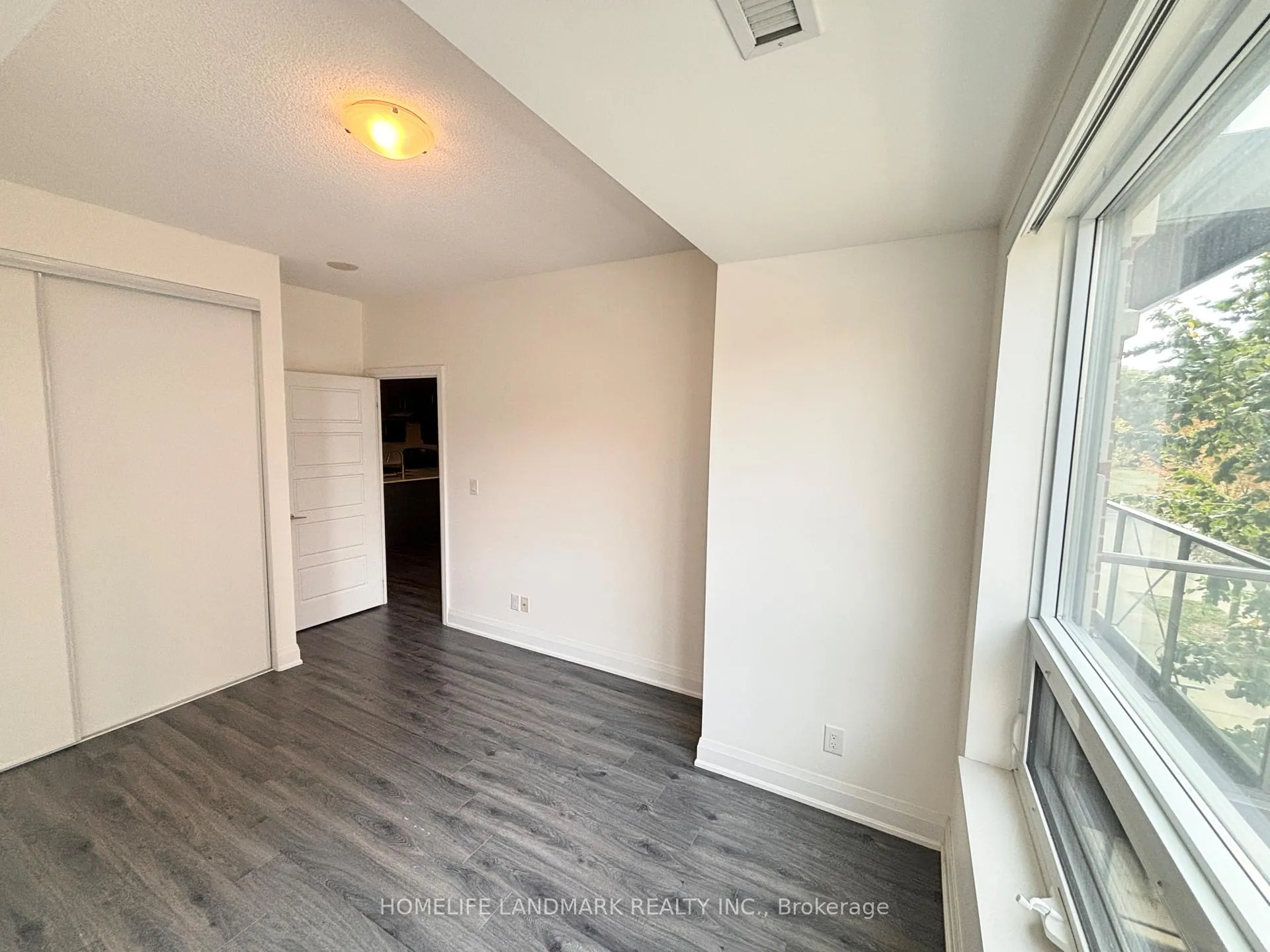 Photo 26 of Unit 207, 1 Uptown Drive, Markham, Unionville — HOMEH