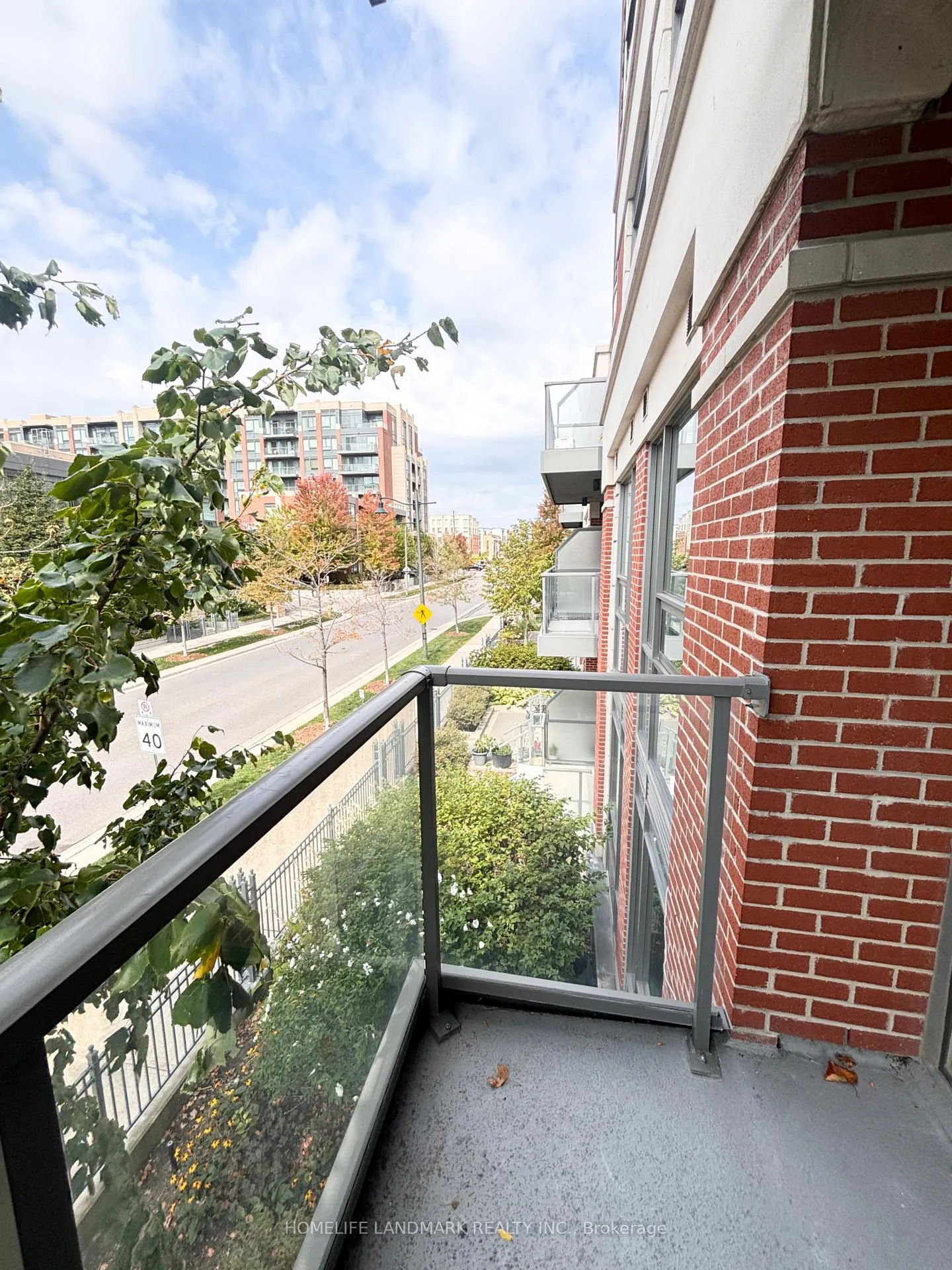 Photo 43 of Unit 207, 1 Uptown Drive, Markham, Unionville — HOMEH