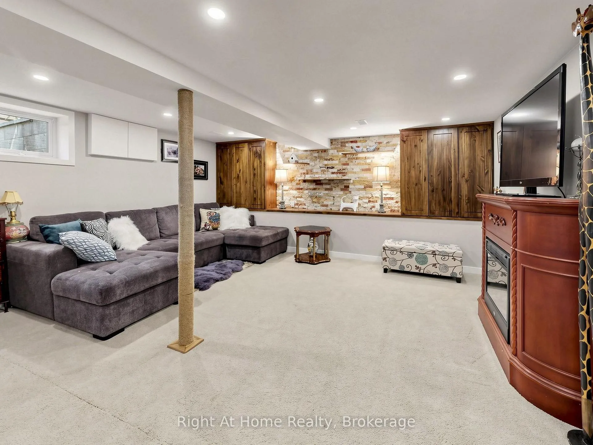 Photo 25 of 354 5th Concession Road W, Hamilton, Rural Flamborough — HOMEH