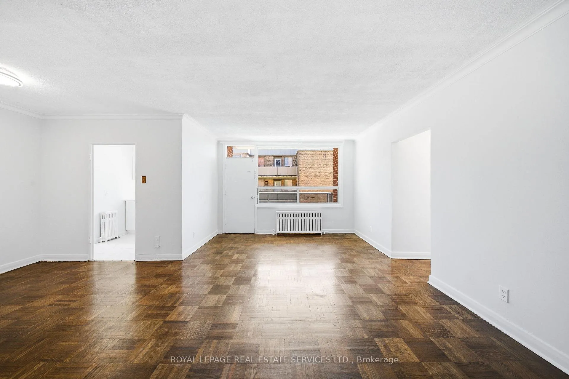 Photo 6 of Unit 104, 172 Berry Road, Etobicoke, Stonegate-Queensway — HOMEH