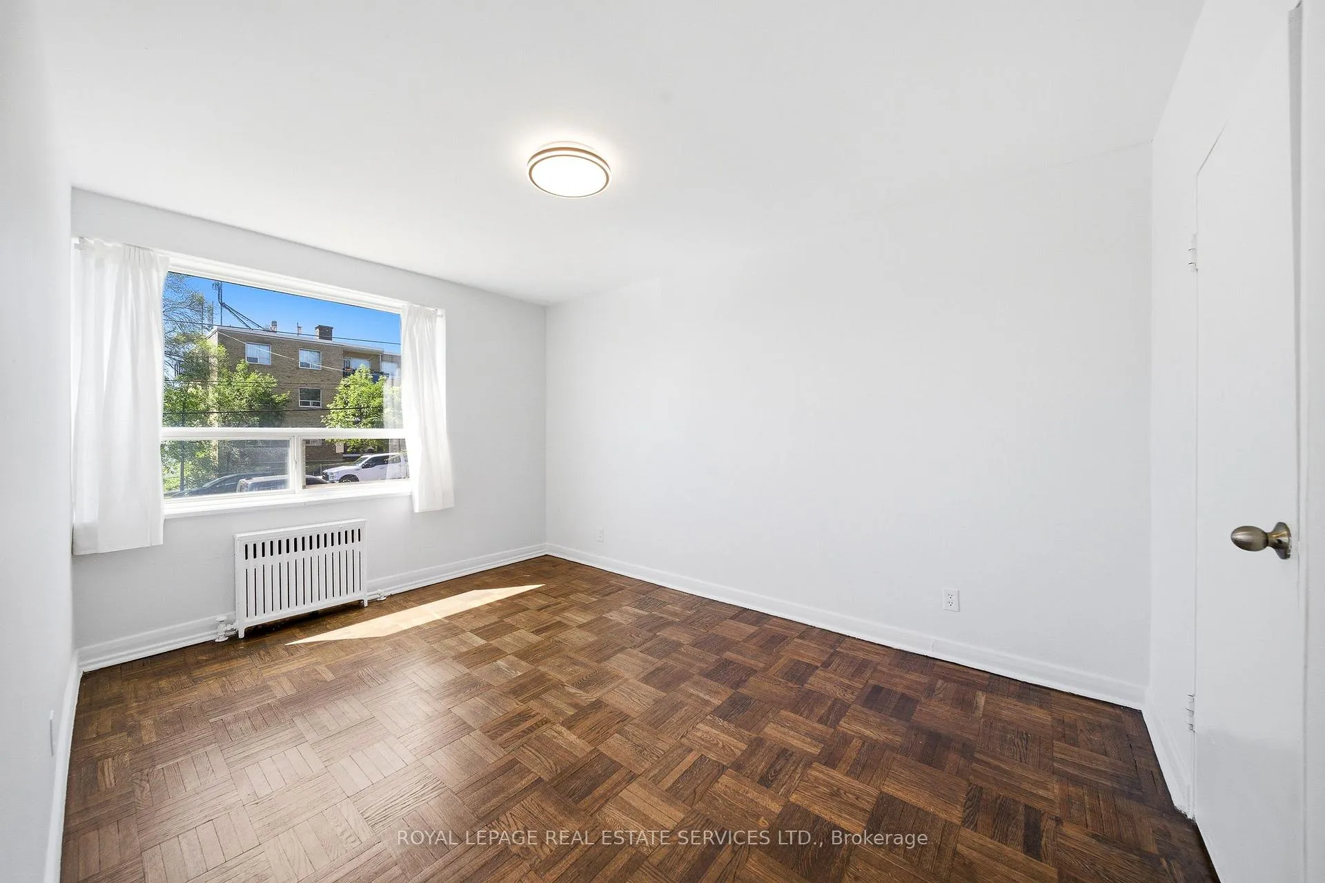 Photo 13 of Unit 104, 172 Berry Road, Etobicoke, Stonegate-Queensway — HOMEH