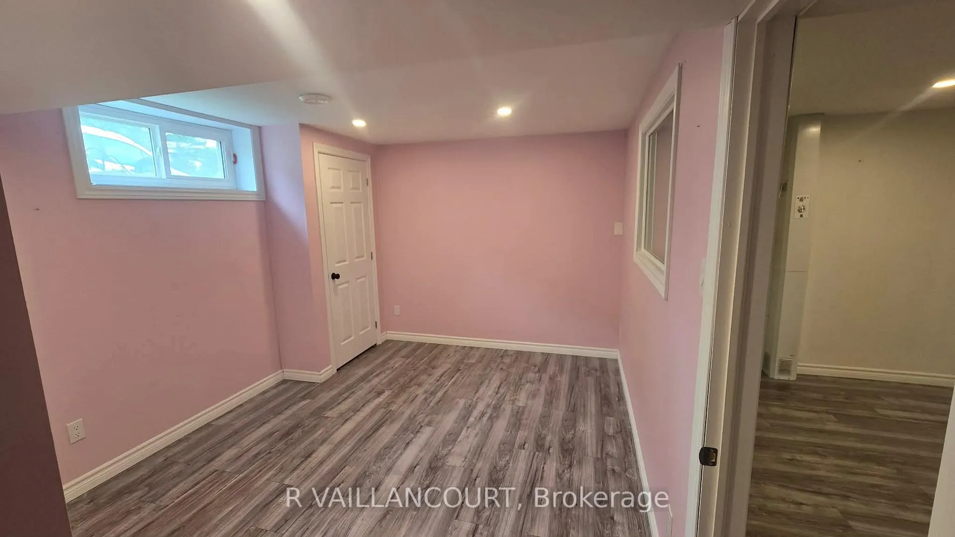 Photo 35 of Unit A & B, 46 William Street, North Glengarry, Alexandria — HOMEH