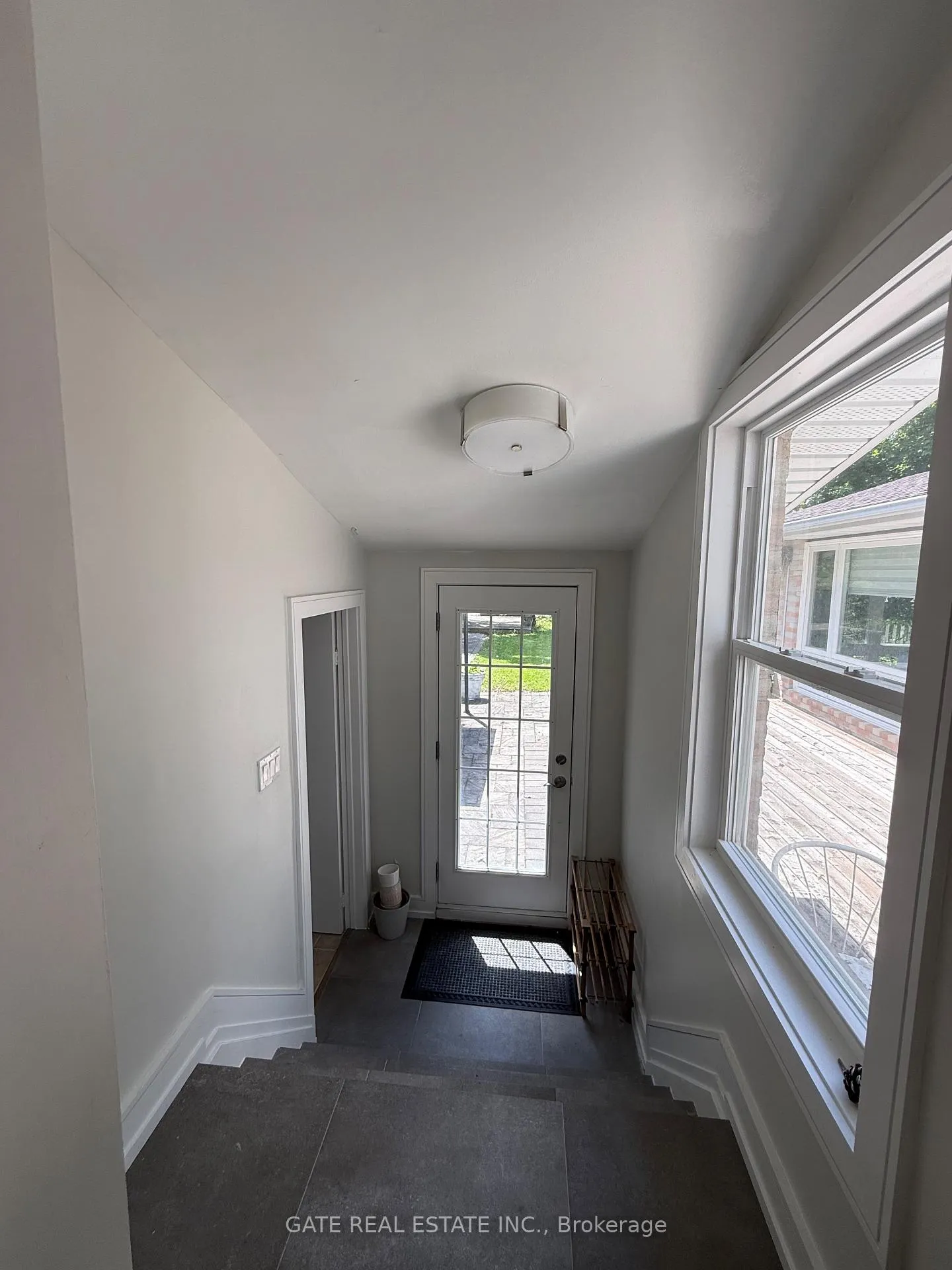 Photo 29 of 88 Lawrence Avenue, Richmond Hill, Crosby — HOMEH