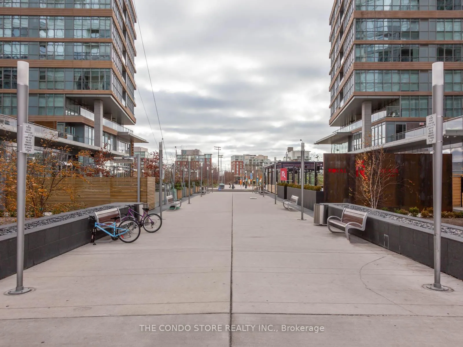 Photo 25 of Unit 533, 21 Iceboat Terrace, Toronto, Waterfront Communities — HOMEH