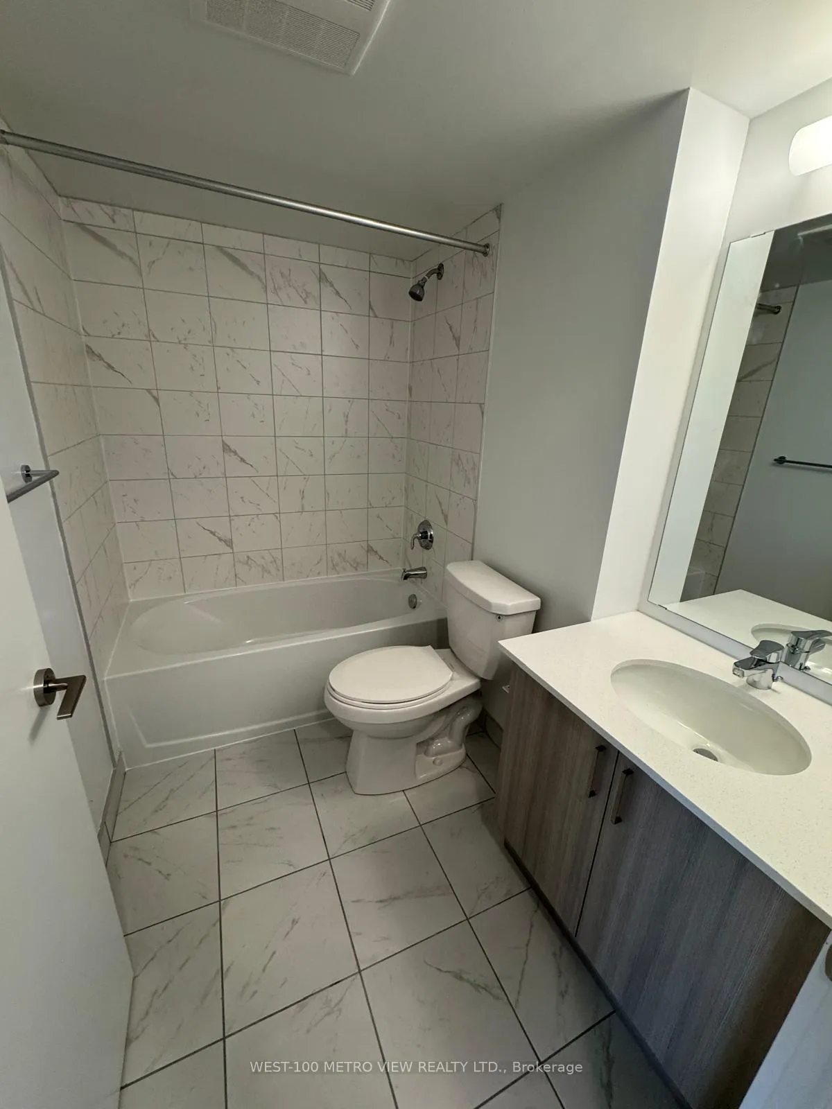 Photo 7 of Unit 2301, 1435 Celebration Drive, Pickering, Bay Ridges — HOMEH