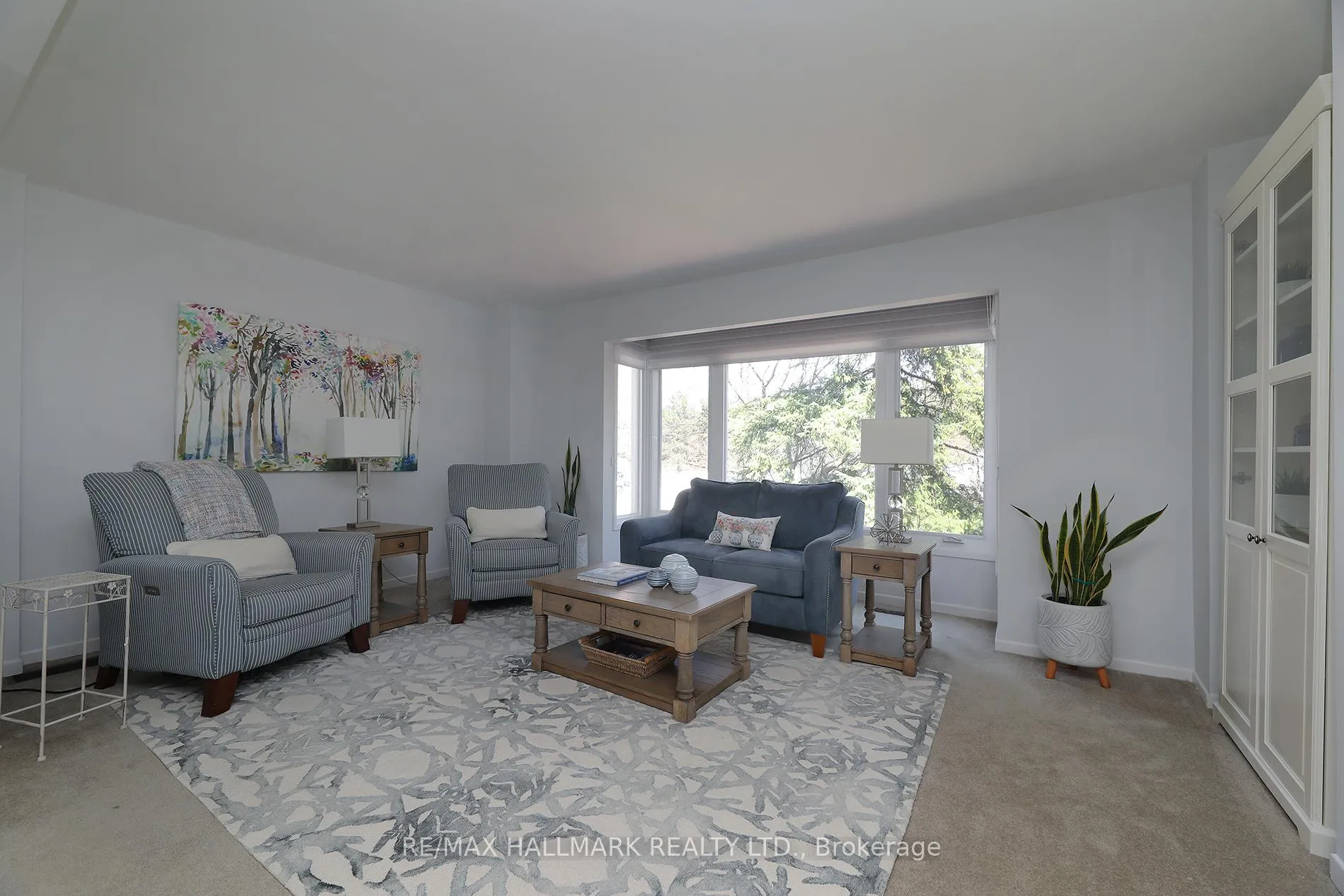 Front of Unit 137, 90 Wingarden Court