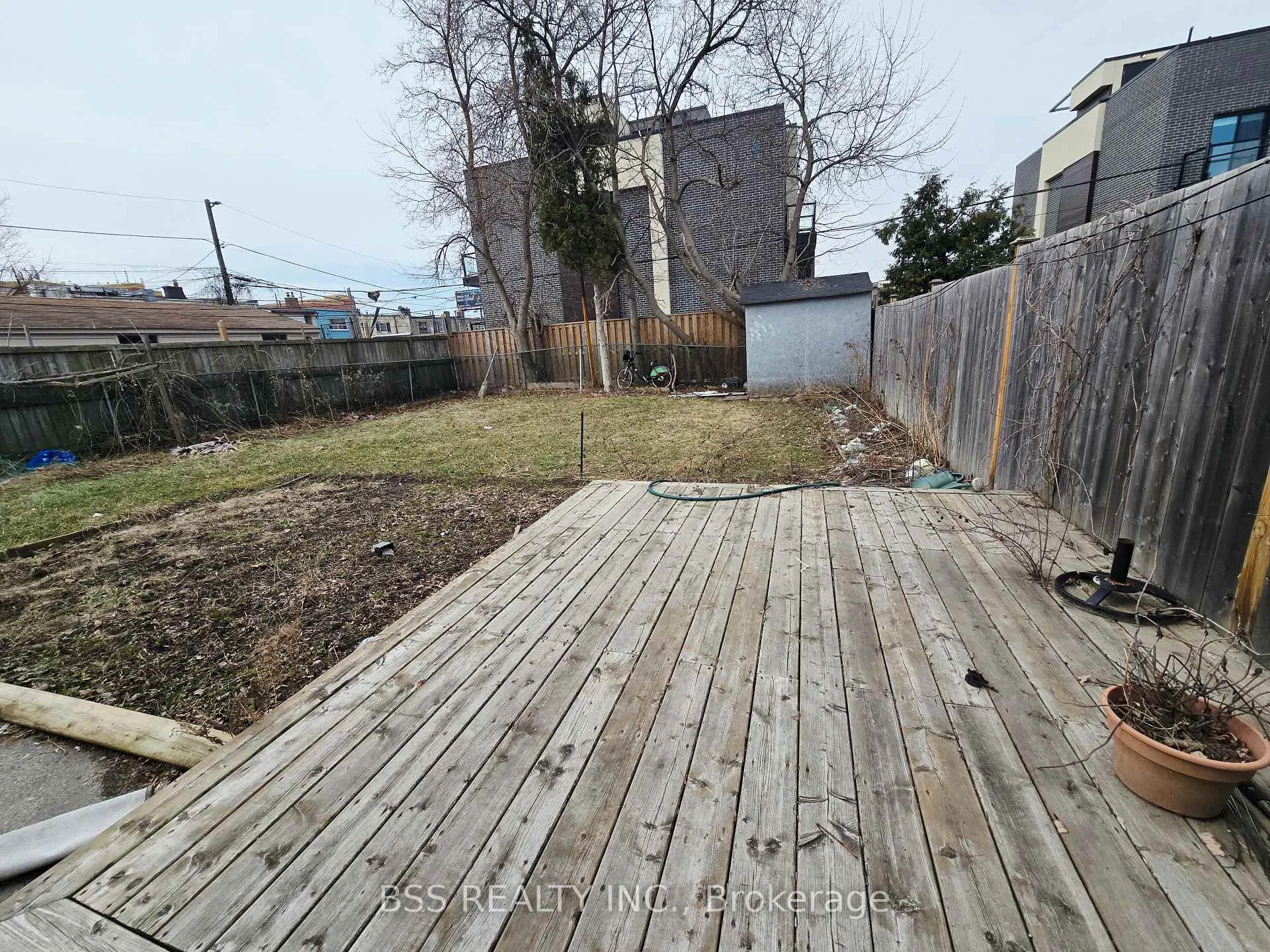 Photo 15 of 464 Warden Avenue, Scarborough, Oakridge — HOMEH