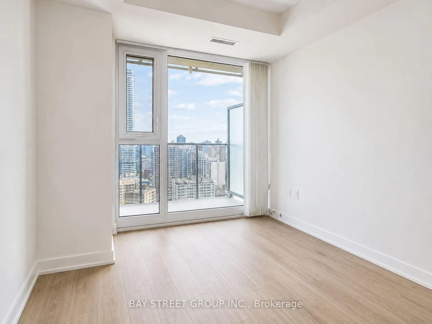 Photo 5 of Unit 3102, 50 Wellesley Street E, Toronto, Church-Yonge Corridor — HOMEH