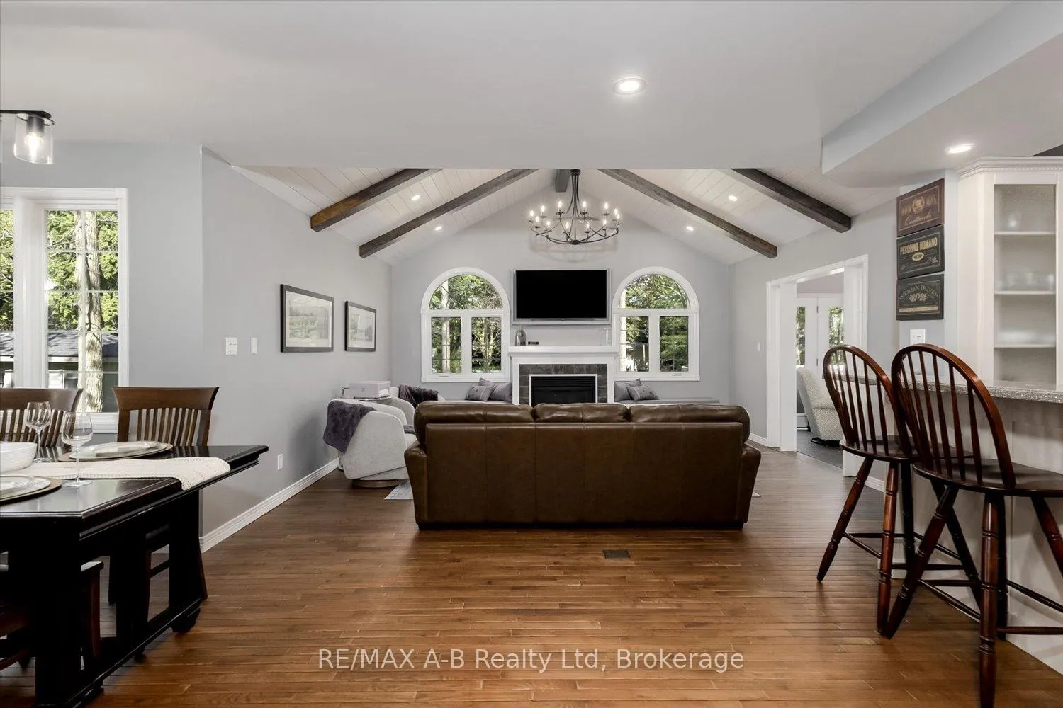 Photo 7 of 138 Huron Road, Perth South, Sebringville — HOMEH