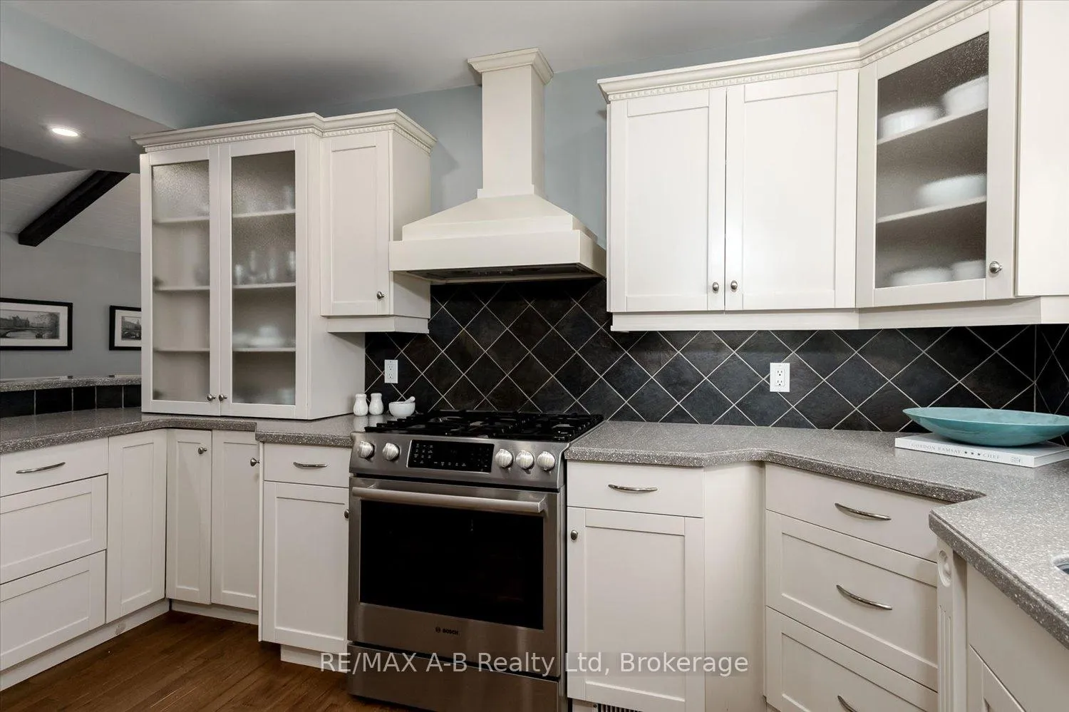 Photo 13 of 138 Huron Road, Perth South, Sebringville — HOMEH