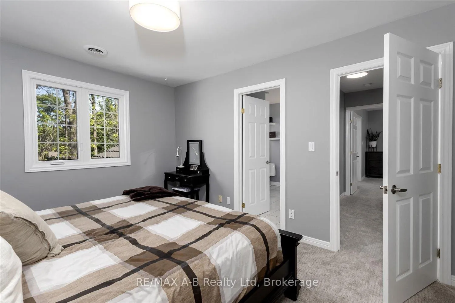 Photo 24 of 138 Huron Road, Perth South, Sebringville — HOMEH