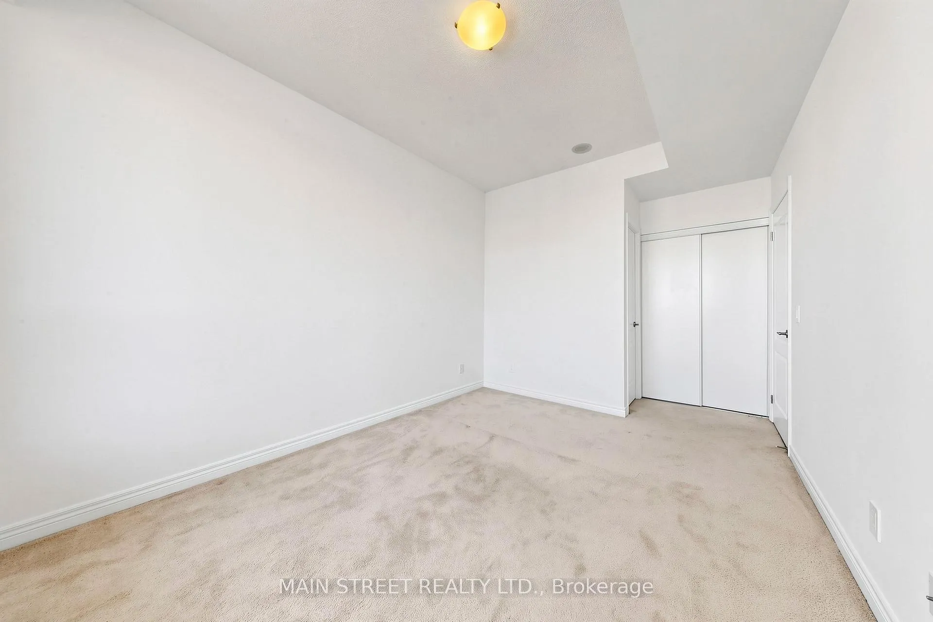 Photo 12 of Unit 1408, 60 Disera Drive, Vaughan, Beverley Glen — HOMEH
