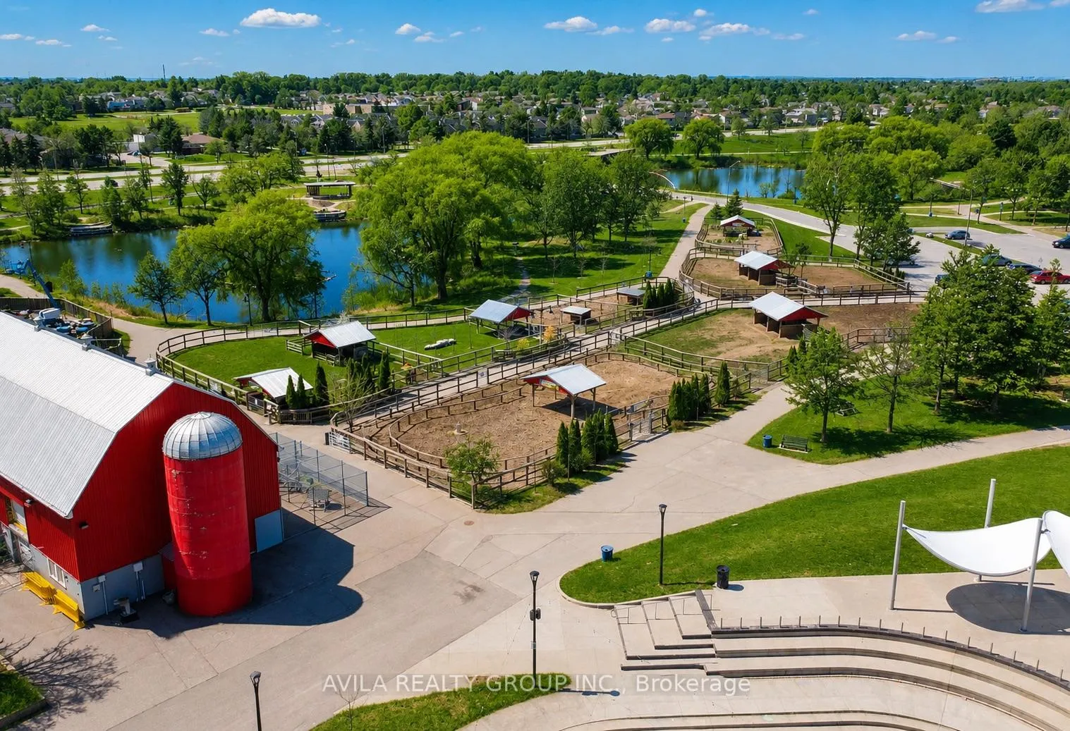 Photo 33 of 19 Habitat Square, Brampton, Central Park — HOMEH