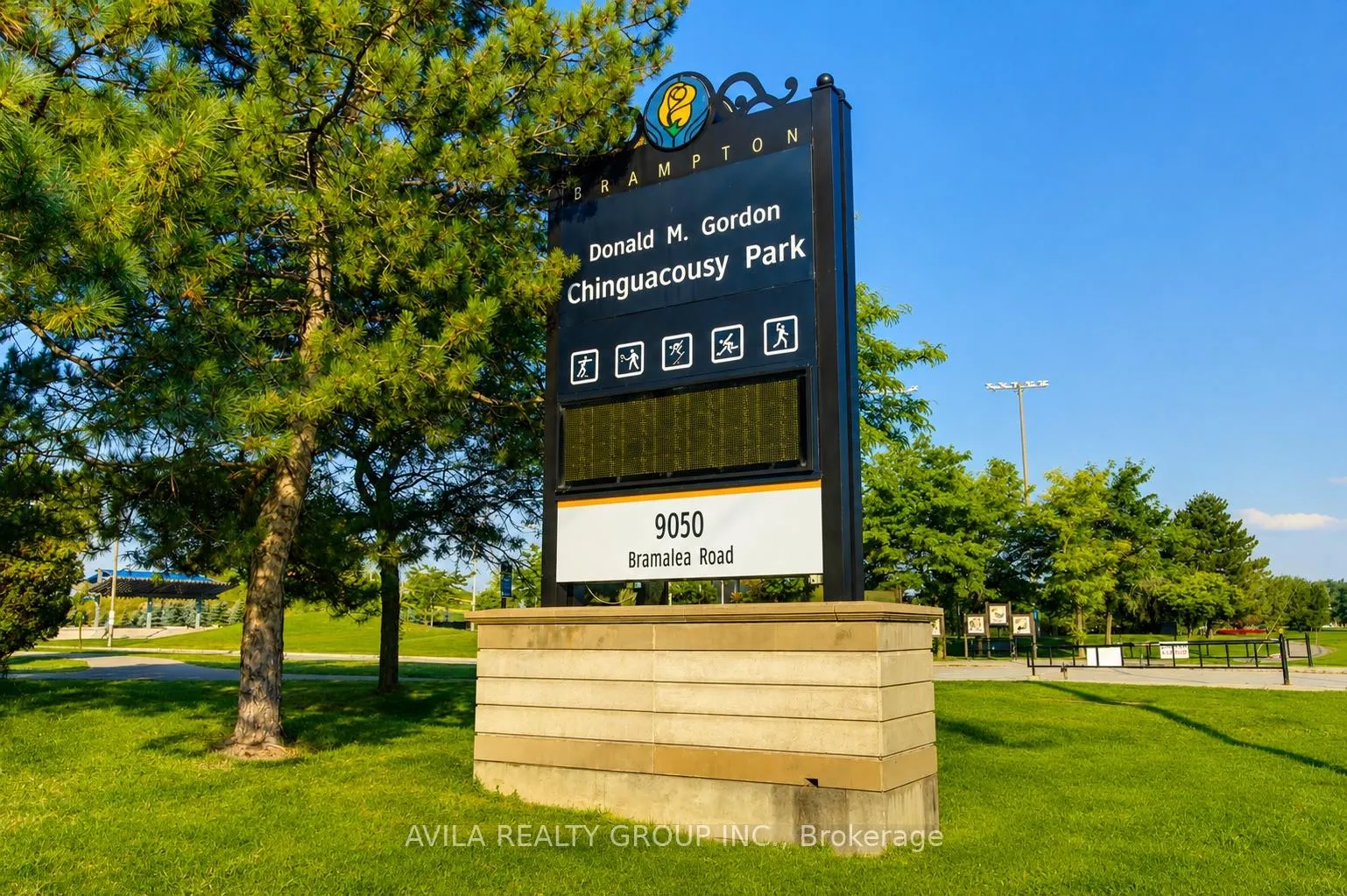 Photo 34 of 19 Habitat Square, Brampton, Central Park — HOMEH