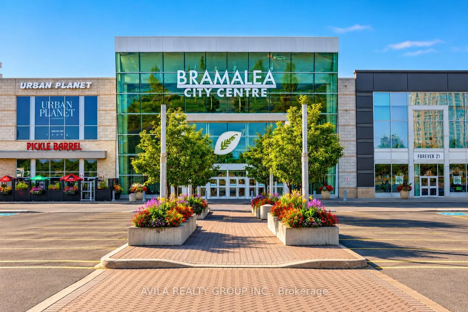 Photo 35 of 19 Habitat Square, Brampton, Central Park — HOMEH
