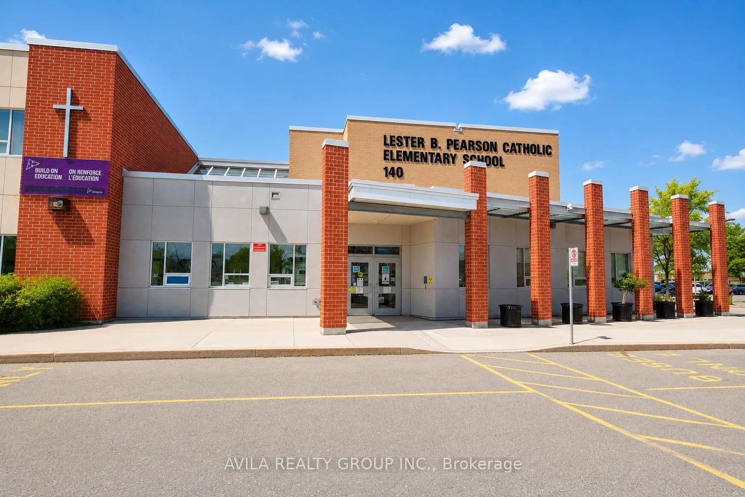 Photo 36 of 19 Habitat Square, Brampton, Central Park — HOMEH