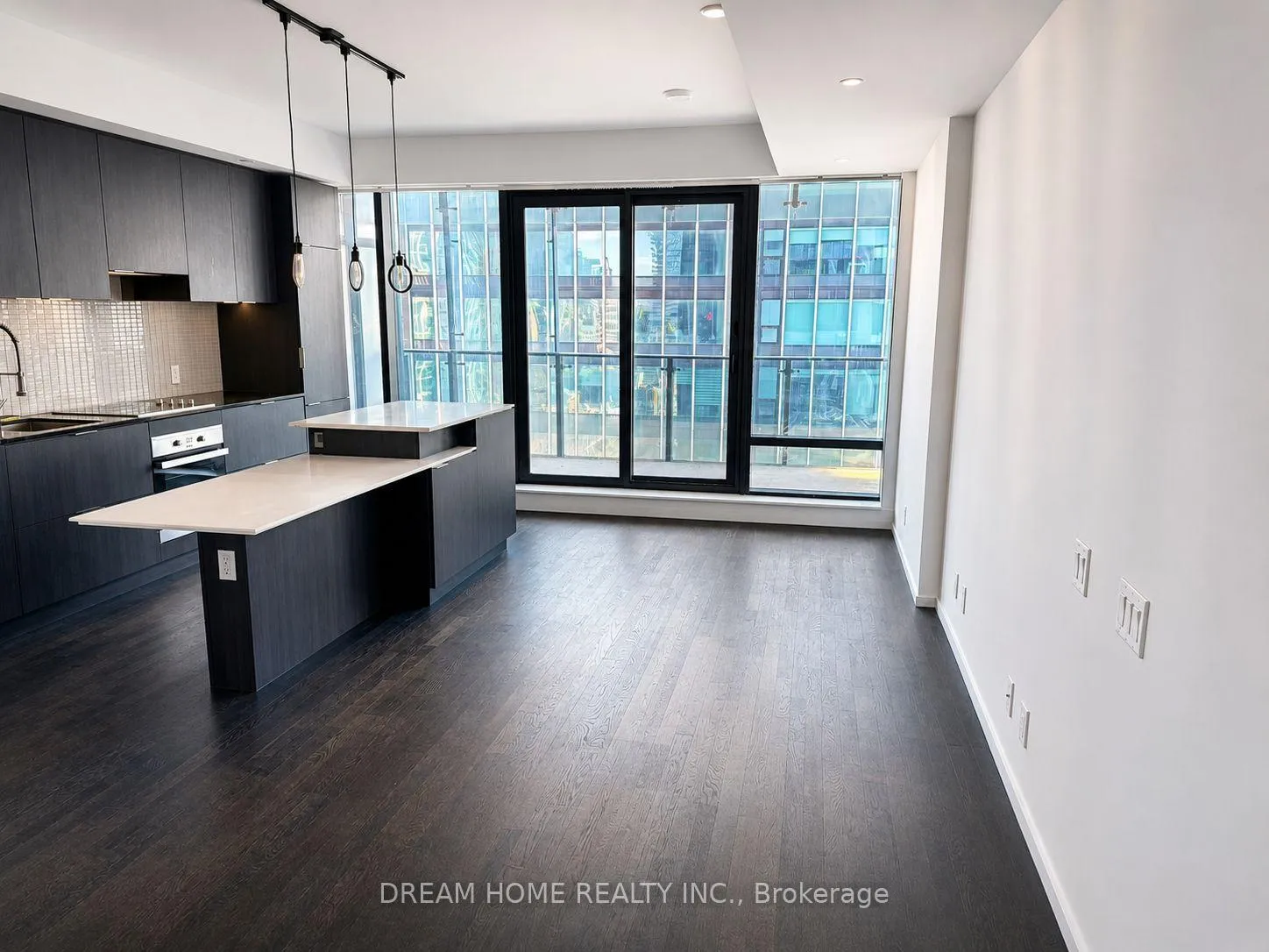 Photo 11 of Unit 1303, 5 St Joseph Street, Toronto, Bay Street Corridor — HOMEH