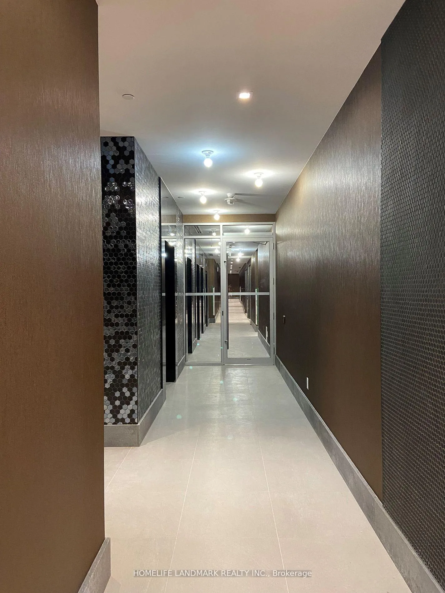 Photo 12 of Unit 1012, 8 Widmer Street, Toronto, Waterfront Communities — HOMEH