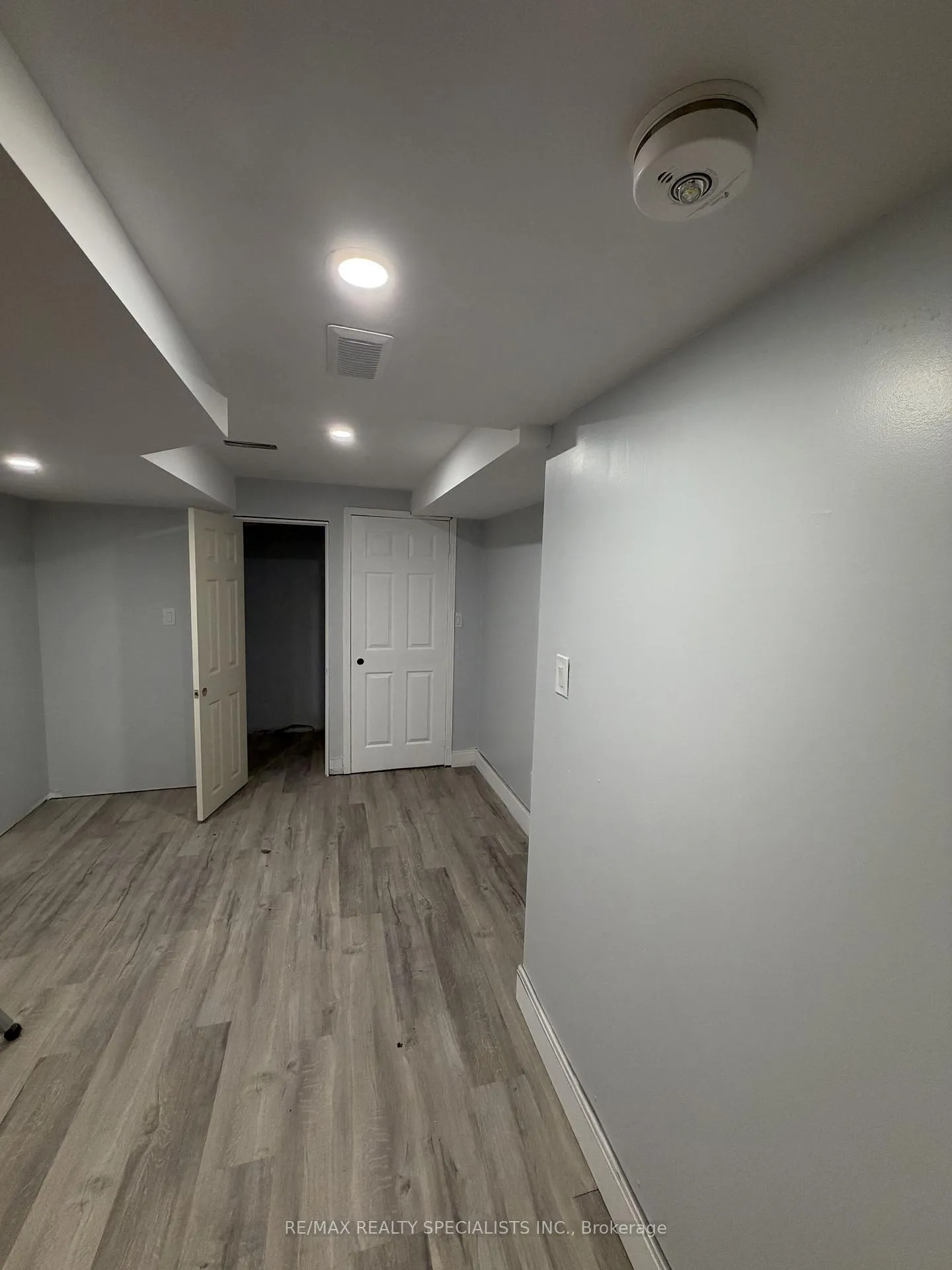 Photo 18 of 28B Fleming Avenue, Brampton, Downtown Brampton — HOMEH