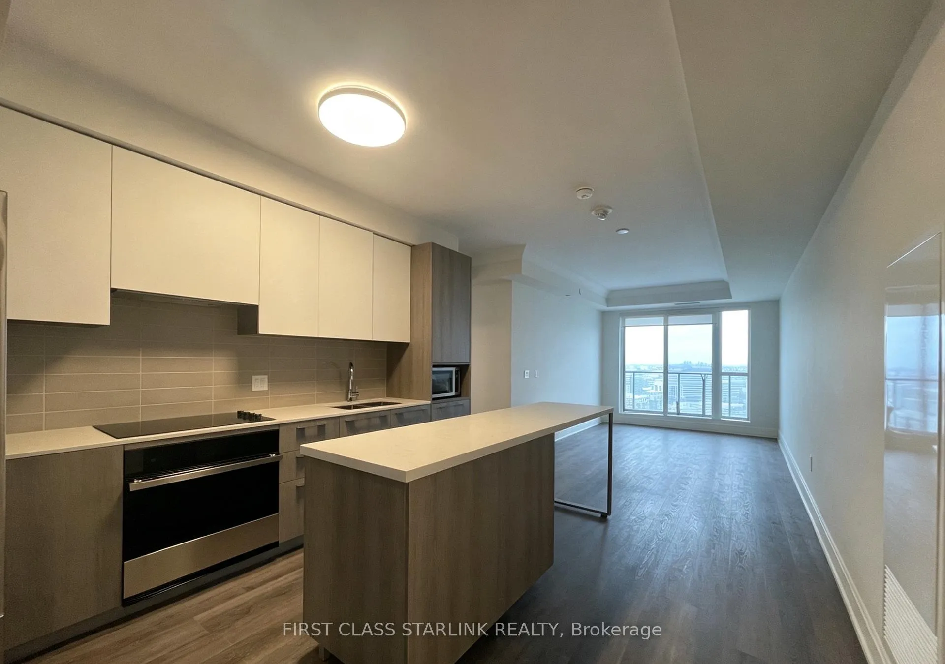 Photo 6 of Unit 3101, 8 Water Walk Drive, Markham, Unionville — HOMEH