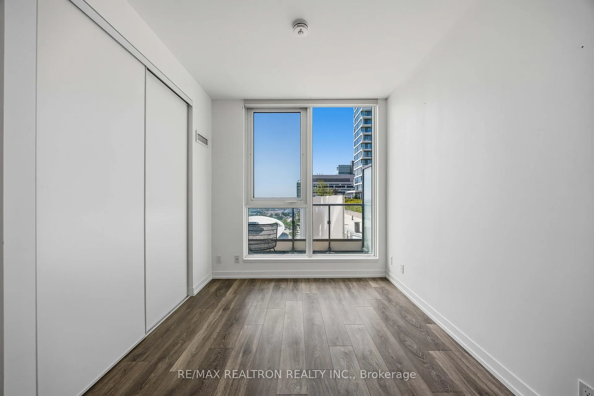 Photo 20 of Unit 903, 898 portage Parkway, Vaughan, Vaughan Corporate Centre — HOMEH