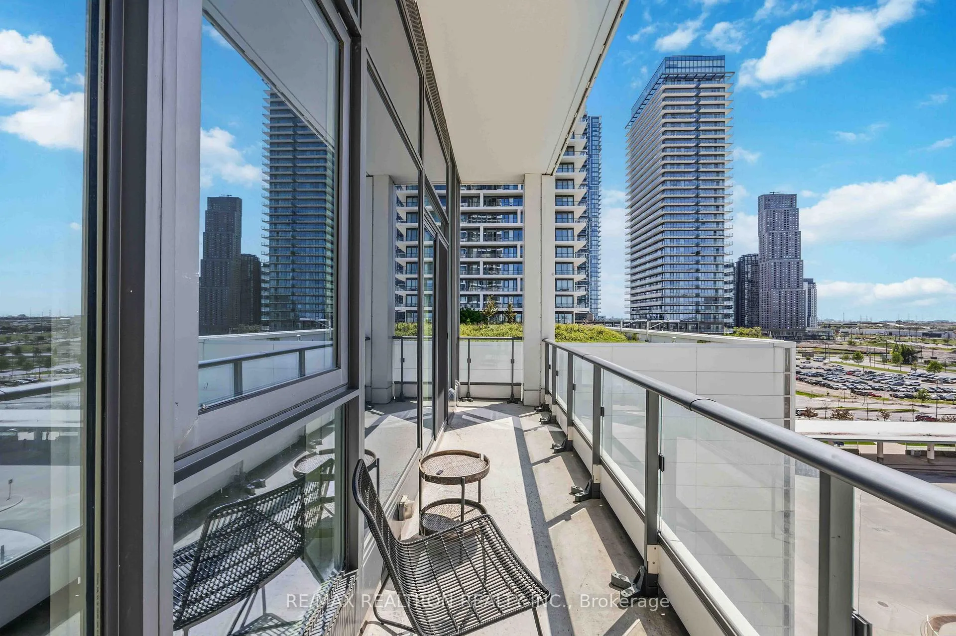 Photo 26 of Unit 903, 898 portage Parkway, Vaughan, Vaughan Corporate Centre — HOMEH