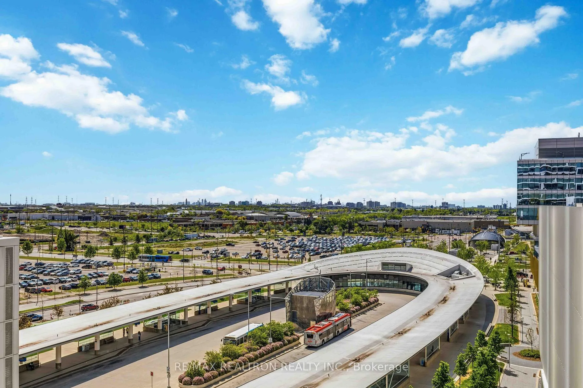 Photo 28 of Unit 903, 898 portage Parkway, Vaughan, Vaughan Corporate Centre — HOMEH