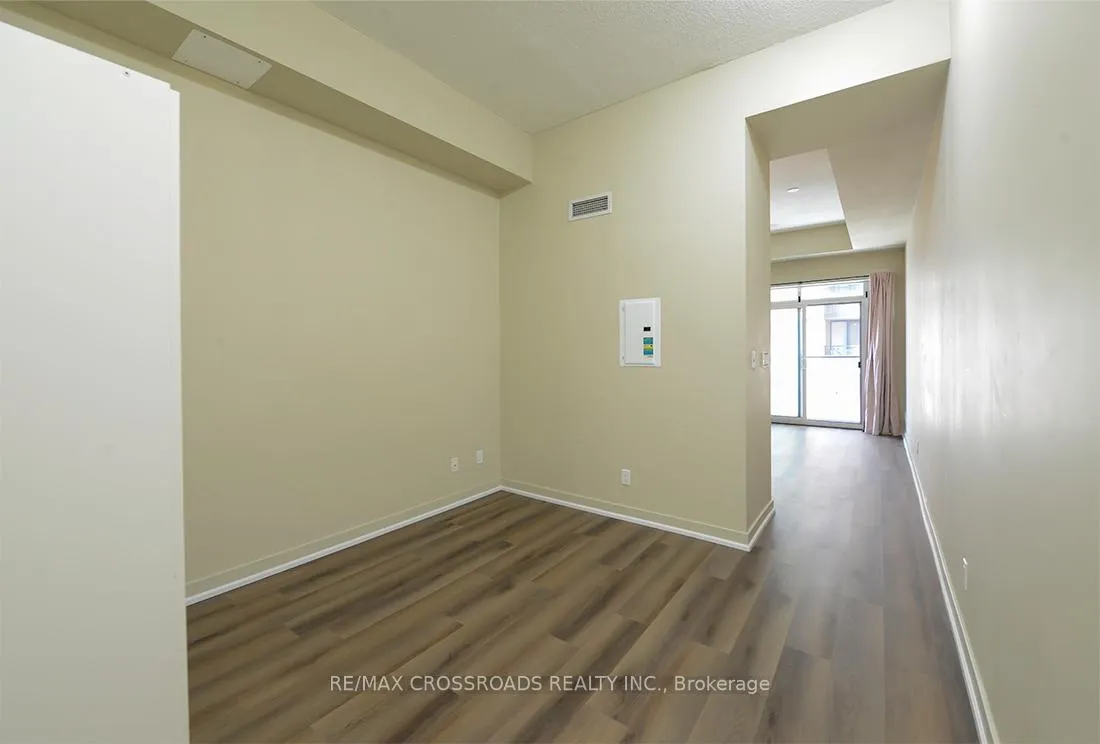 Photo 7 of Unit 706, 126 Simcoe Street, Toronto, Waterfront Communities — HOMEH