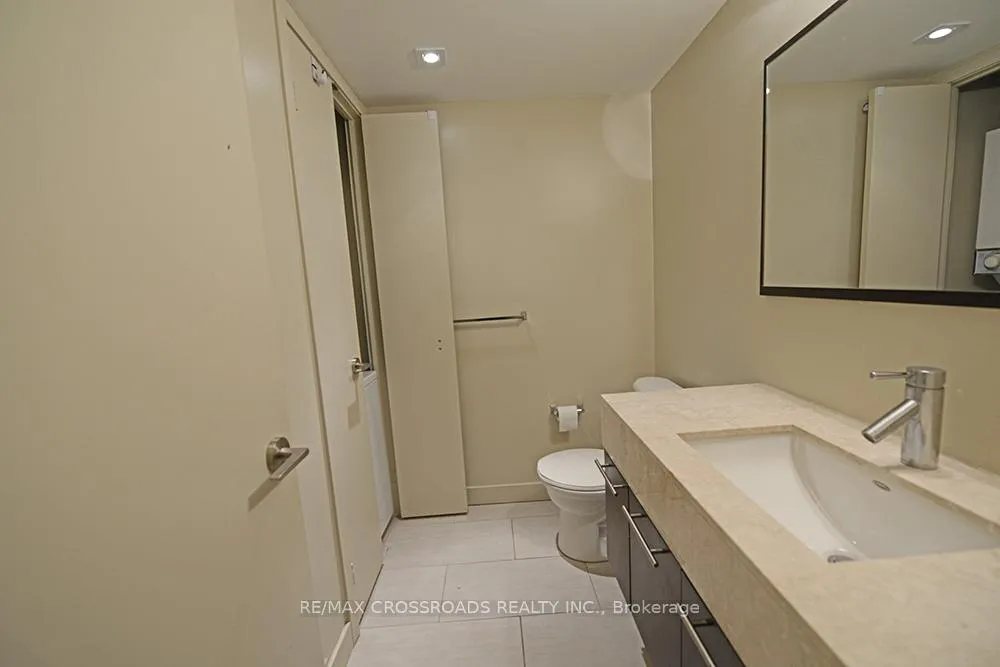 Photo 10 of Unit 706, 126 Simcoe Street, Toronto, Waterfront Communities — HOMEH