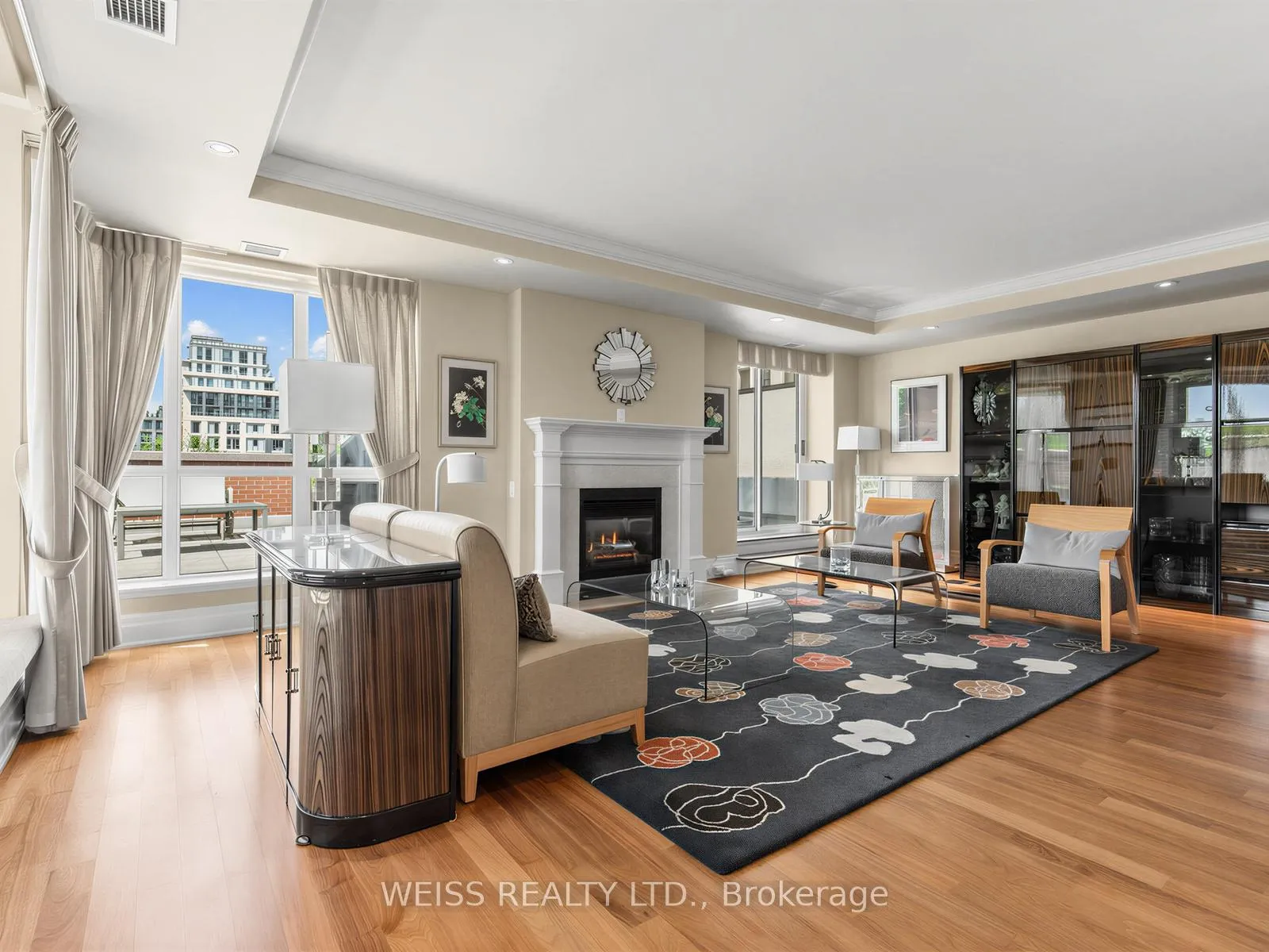 Photo 10 of Unit 506, 155 St Clair Avenue W, Toronto, Casa Loma — HOMEH