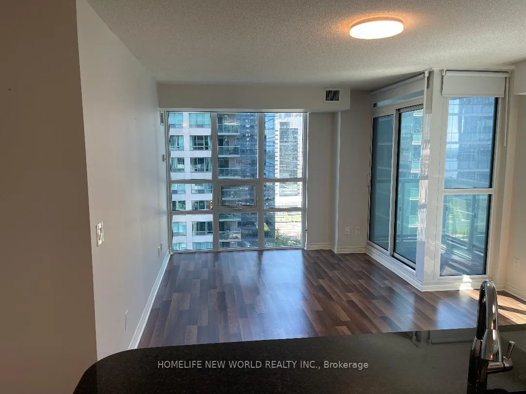 Photo 23 of Unit 2506, 19 Grand Trunk Crescent, Toronto, Waterfront Communities — HOMEH