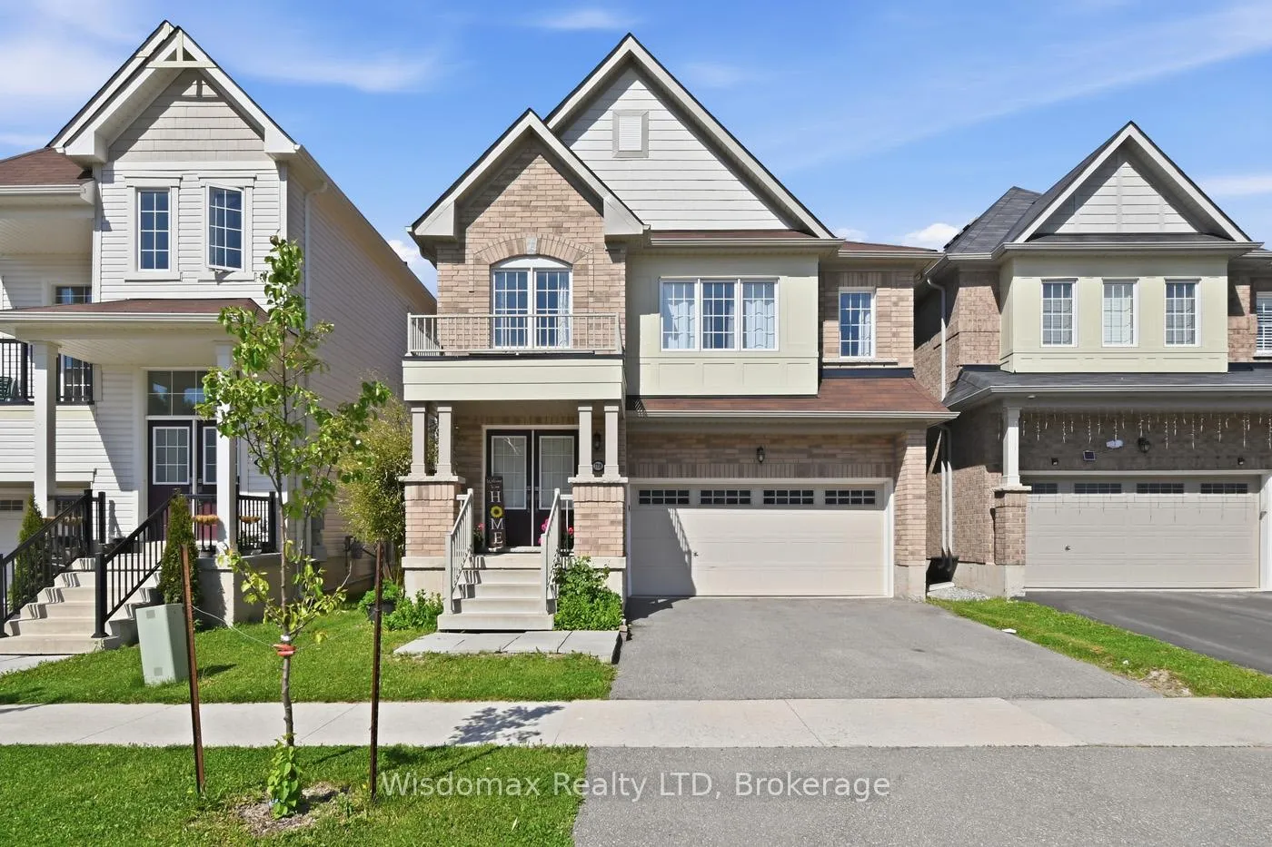 Photo 1 of 7719 Tupelo Crescent, Niagara Falls, Brown — HOMEH