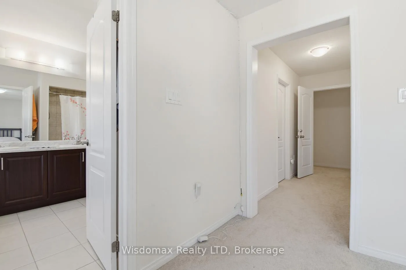 Photo 29 of 7719 Tupelo Crescent, Niagara Falls, Brown — HOMEH